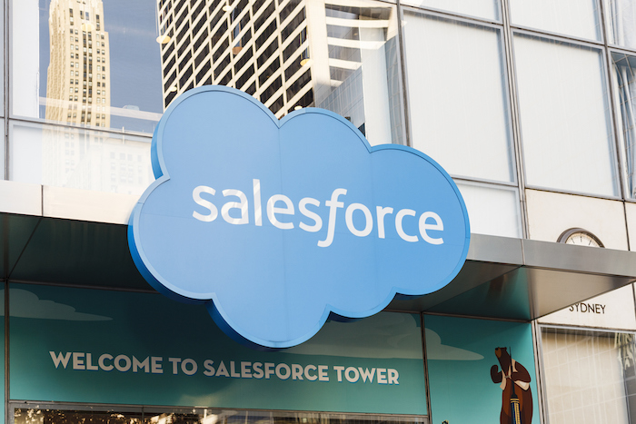 Signage on the Salesforce Tower at 6th Avenue